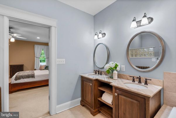 Bathroom, Bedroom, Dual Sink Vanities, Interior, Recessed Lighting