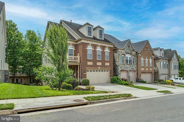 Attached, Exterior, Facade, Brick Facade, Rowhouse