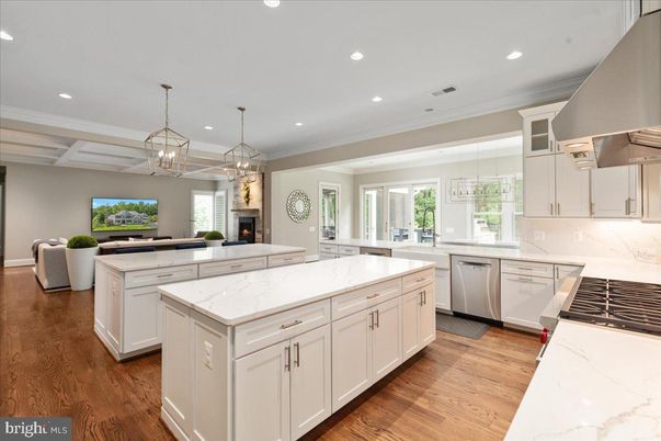 Chandelier, Fireplace, Interior, Kitchen, Pendant Lights, Recessed Lighting, Wood Texture Flooring