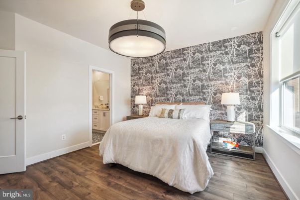 Bedroom, Interior, Pendant Lights, Wood Texture Flooring