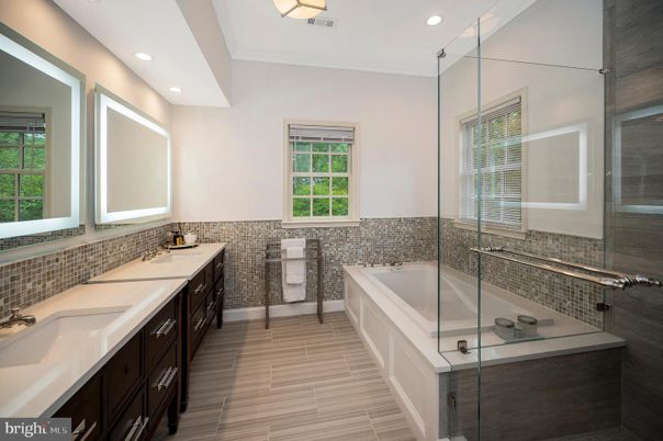 Bathroom, Dual Sink Vanities, Glass Shower, Interior, Recessed Lighting