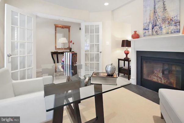 Fireplace, Interior, Recessed Lighting