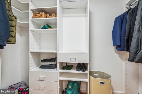 Interior, Walk-in Closets