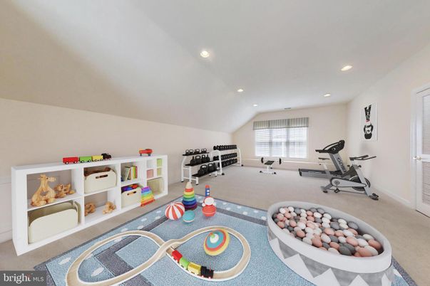 Fitness Equipment, Interior, Recessed Lighting