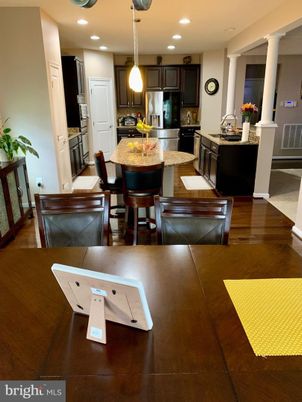 Dining room, Interior, Kitchen, Pendant Lights, Recessed Lighting, Wood Texture Flooring