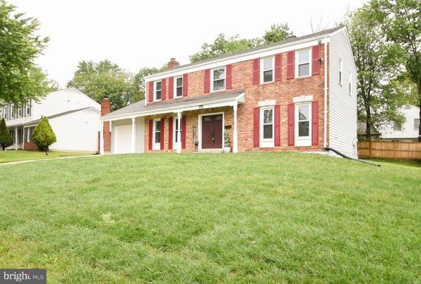 Backyard, Exterior, Facade, Brick Facade, Georgian