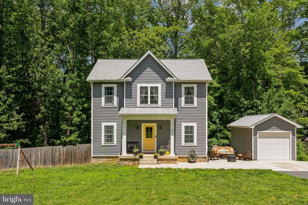 Backyard, Detached Garage, Exterior, Facade, Georgian