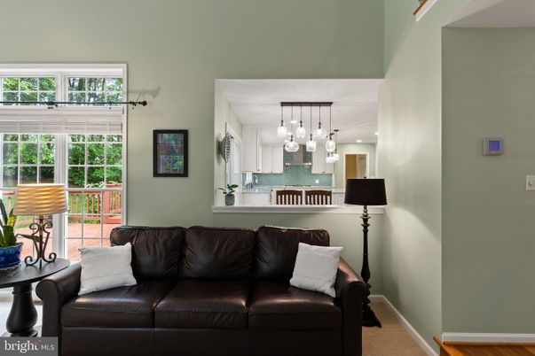 Interior, Kitchen, Pendant Lights, Wood Texture Flooring