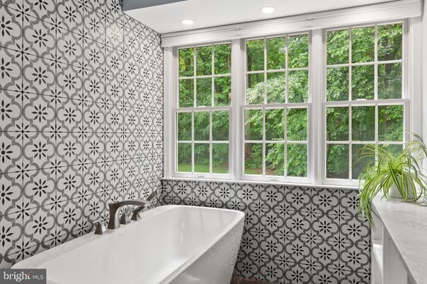 Bathroom, Free Standing Baths, Interior, Recessed Lighting