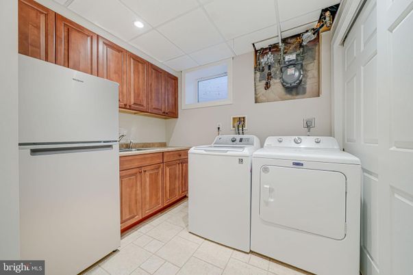 Interior, Recessed Lighting, Washer