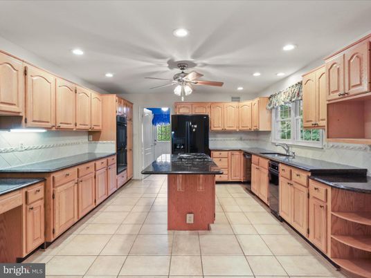 Interior, Kitchen, Recessed Lighting
