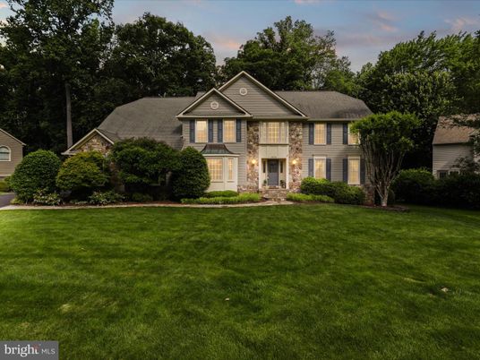 Backyard, Exterior, Facade, Georgian