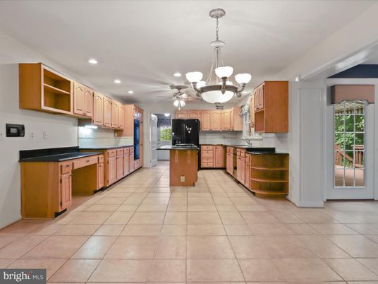 Interior, Kitchen, Pendant Lights, Recessed Lighting