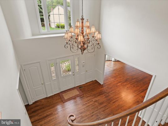 Chandelier, Interior, Wood Texture Flooring