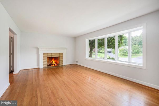 Empty room, Fireplace, Interior, Wood Texture Flooring