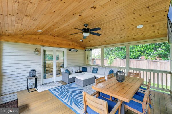 Interior, Living room, Recessed Lighting, Wooden Ceilings, Wood Texture Flooring