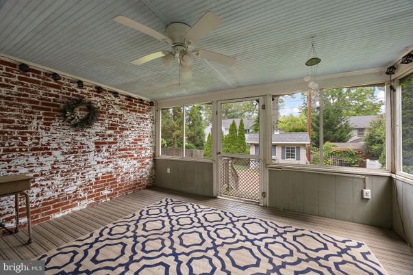 Interior, Stone Walls, Sun Room, Wood Texture Flooring