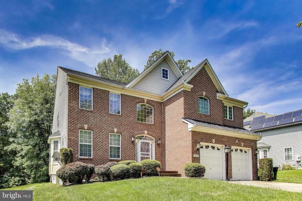 Attached, Exterior, Facade, Brick Facade, Brick Traditional