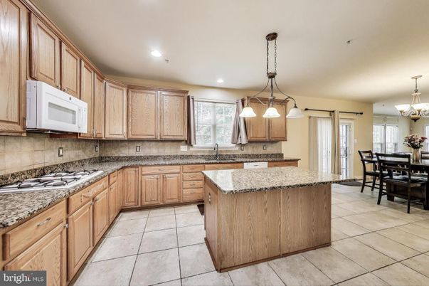 Chandelier, Dining room, Interior, Kitchen, Pendant Lights, Recessed Lighting