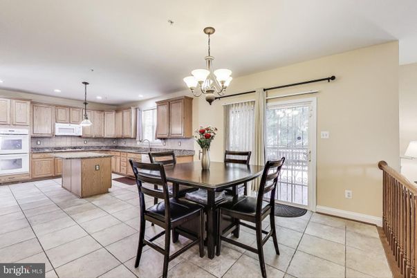 Chandelier, Dining room, Interior, Kitchen, Pendant Lights, Recessed Lighting