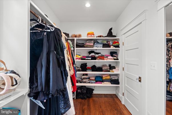 Interior, Recessed Lighting, Walk-in Closets, Wood Texture Flooring