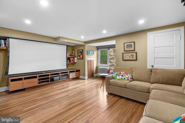 Interior, Living room, Projection Screen, Recessed Lighting, Wood Texture Flooring
