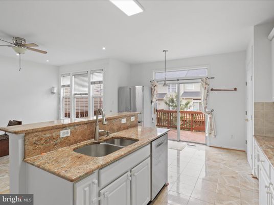 Interior, Kitchen, Pendant Lights, Recessed Lighting
