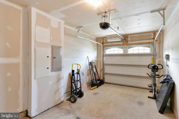 Fitness Equipment, Garage, Interior
