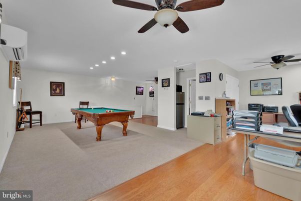 Billiard Table, Game Room, Home Office, Interior, Wood Texture Flooring
