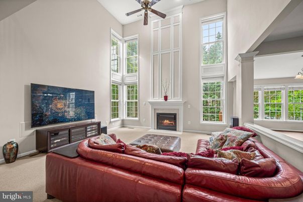 Fireplace, Interior, Living room, Recessed Lighting