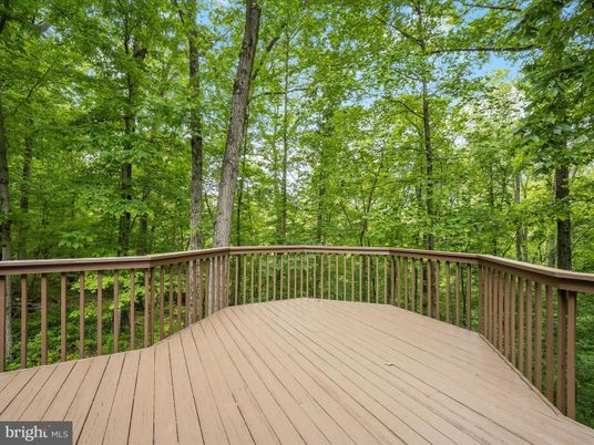 Exterior, Wood Texture Flooring