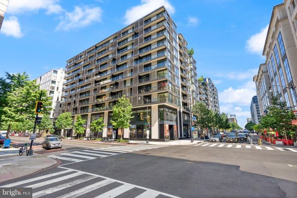 Exterior, Facade, Condo Building