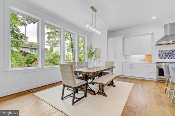 Dining room, Interior, Kitchen, Pendant Lights, Recessed Lighting, Wood Texture Flooring
