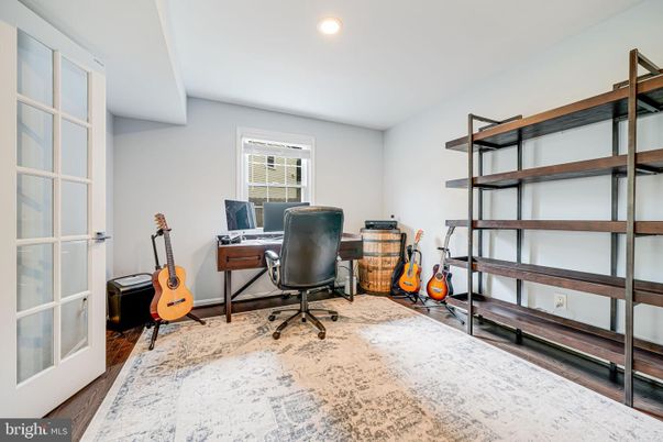 Home Office, Interior, Recessed Lighting, Wood Texture Flooring