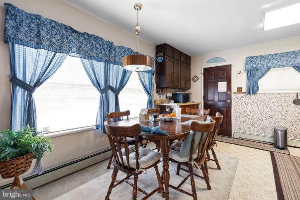 Dining room, Interior, Kitchen, Pendant Lights
