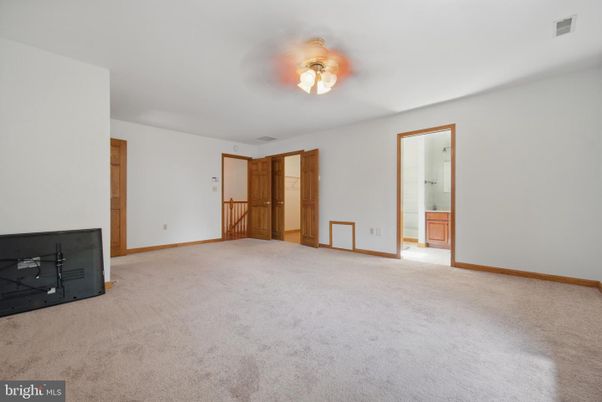 Bathroom, Empty room, Interior