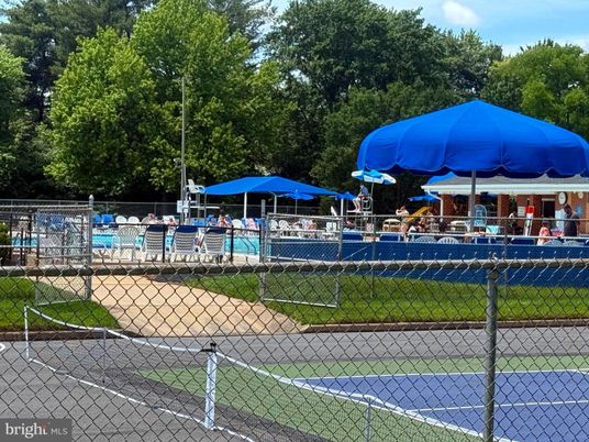 Exterior, Tennis Courts