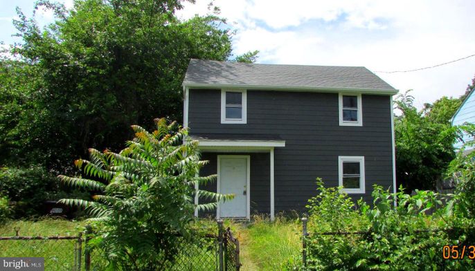 Exterior, Facade, Georgian