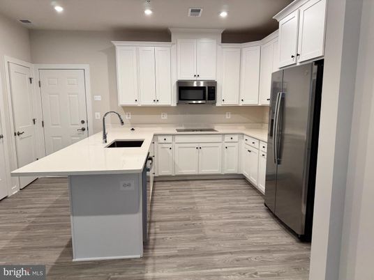 Interior, Kitchen, Recessed Lighting, Wood Texture Flooring