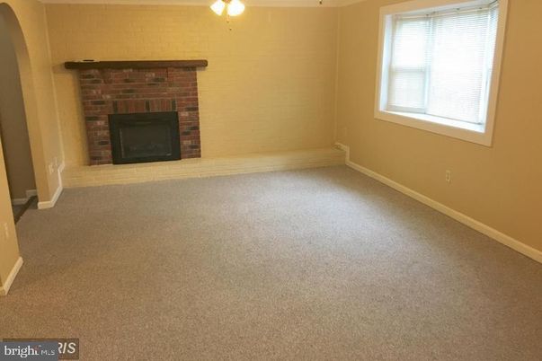 Empty room, Fireplace, Interior