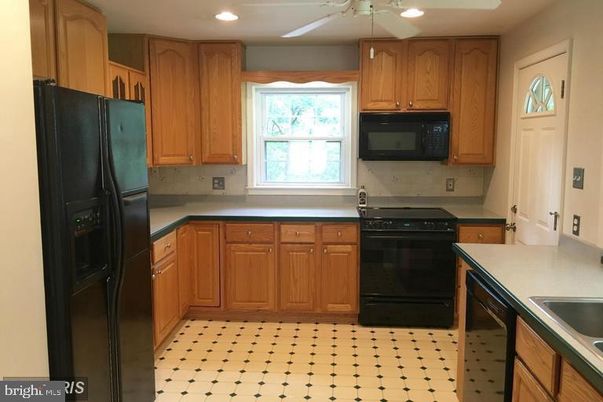 Interior, Kitchen, Recessed Lighting