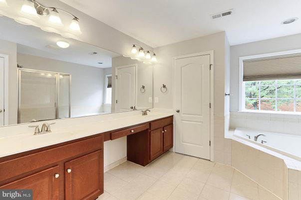 Bathroom, Dual Sink Vanities, Glass Shower, Interior