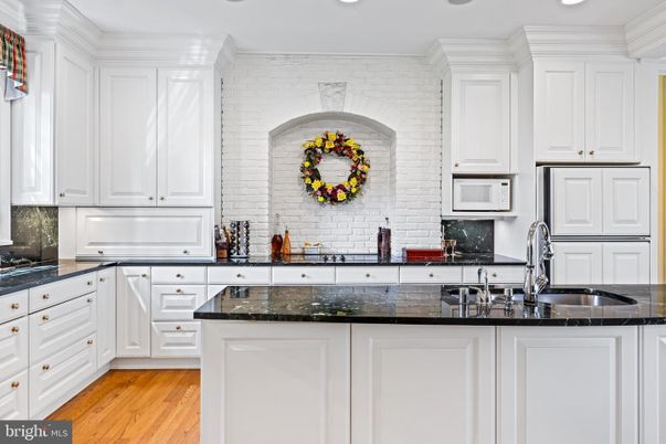 Interior, Kitchen, Recessed Lighting, Stone Walls, Wood Texture Flooring