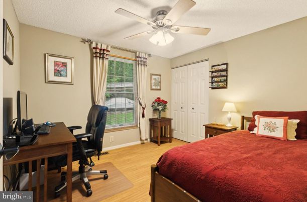 Bedroom, Home Office, Interior, Wood Texture Flooring