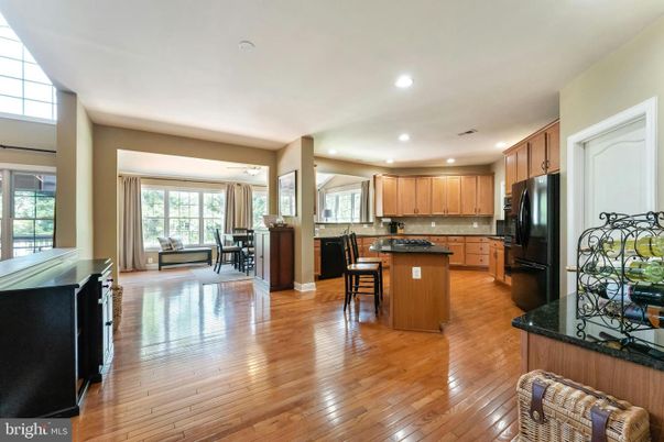 Dining room, Interior, Kitchen, Recessed Lighting, Wood Texture Flooring