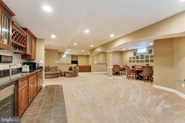 Dining room, Interior, Kitchen, Living room, Recessed Lighting