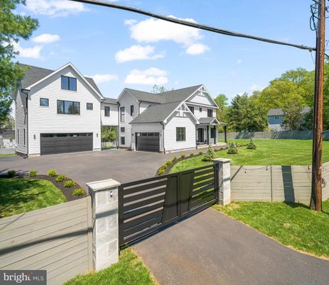 Attached, Backyard, Exterior, Facade, Farmhouse