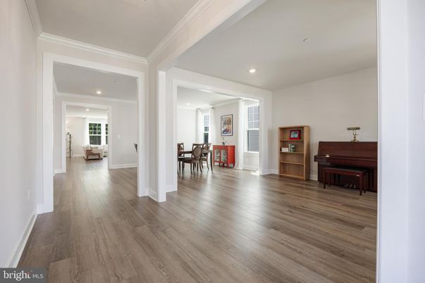 Dining room, Interior, Piano, Recessed Lighting, Wood Texture Flooring