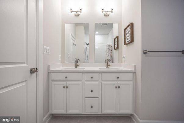 Bathroom, Dual Sink Vanities, Interior
