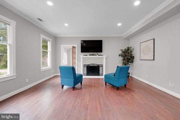Fireplace, Interior, Recessed Lighting, Wood Texture Flooring